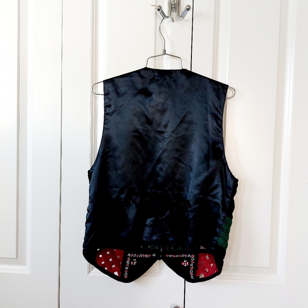 Red, Green, Black Velvet Latice Vest Christmas Medium Paul Harris Holiday Y2k - Picture 2 of 6